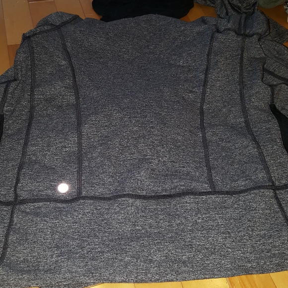 Sweater bundle - Picture 13 of 14